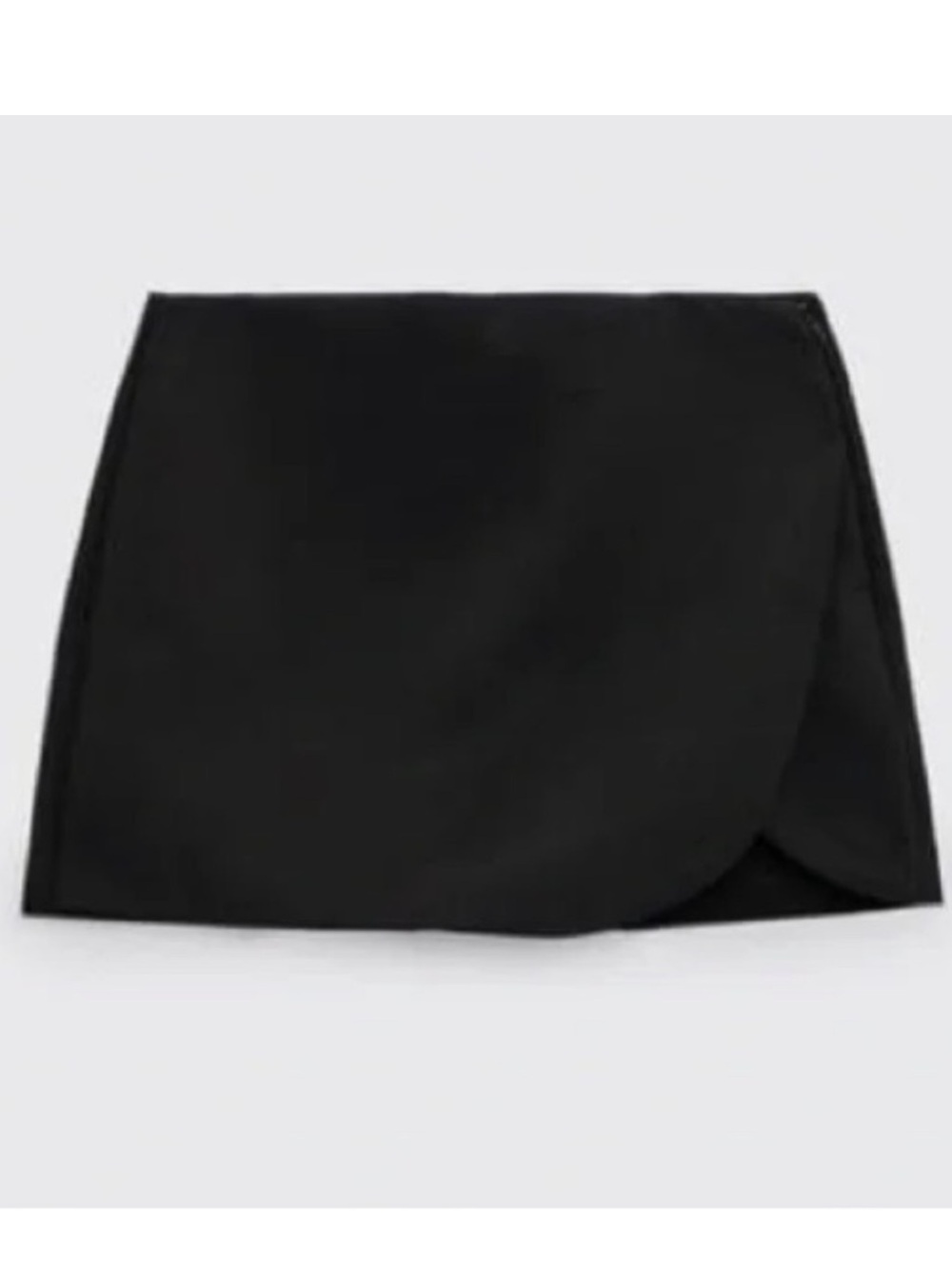 ZARA- Black Tulip Slit Skort